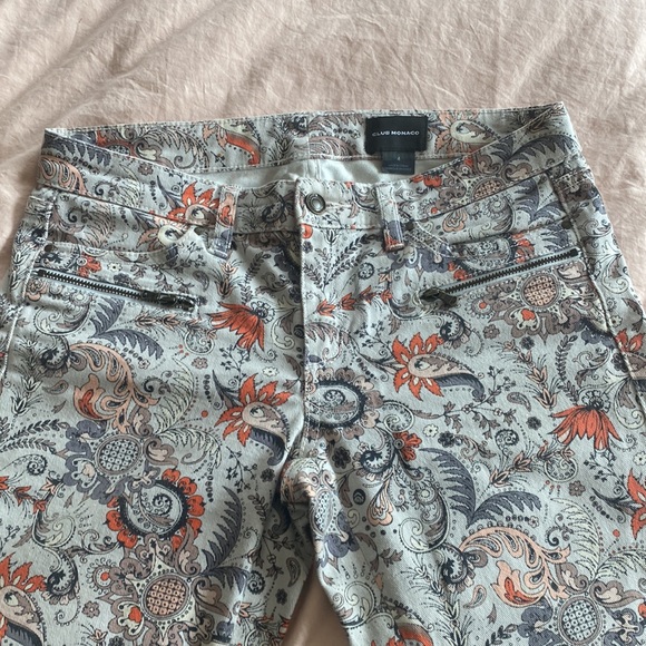 Patterned jean - Picture 4 of 4